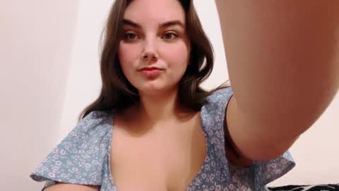 Mila online show from December 1, 4:29 pm