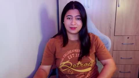 dreamycreamyst online show from March 19, 1:53 am