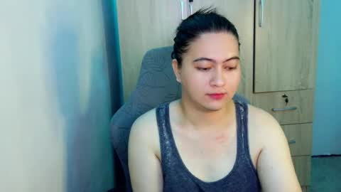 dreamycreamyst online show from June 30, 4:46 am