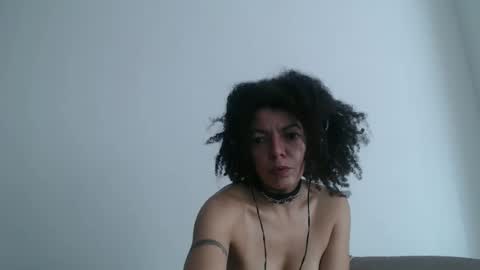 Snapshot of dreamylatina chatting on October 18, 3:57 pm DreamyLatina online show from October 18, 3:57 pm