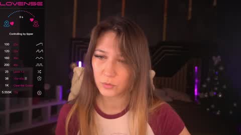 Lina online show from December 29, 1:49 pm