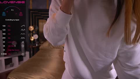 Lina online show from January 8, 7:34 am