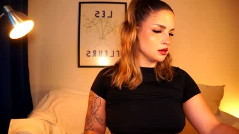 MISS B online show from July 26, 5:20 pm
