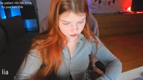 my name is Lia online show from January 25, 9:14 pm