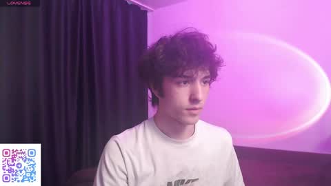 Air online show from May 25, 2:06 am
