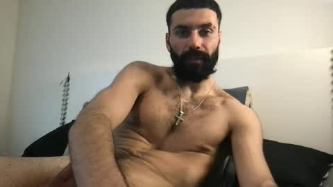 Snapshot of drewwho_ chatting on December 20, 5:42 pm drewwho_ online show from December 20, 5:42 pm