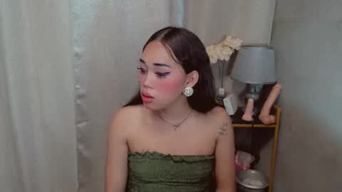 Dreyana online show from November 18, 7:24 am