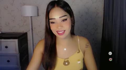 Snapshot of dreyanajones chatting on April 9, 6:13 pm Dreyana online show from April 9, 6:13 pm
