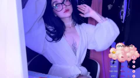 Tara  Sonny online show from October 18, 4:04 am