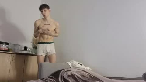 Snapshot of drinklinov chatting on December 18, 2:34 pm Mark online show from December 18, 2:34 pm