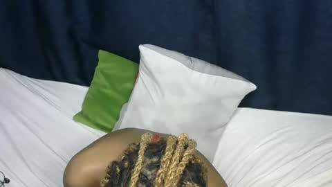 Snapshot of drip_byb chatting on November 30, 11:58 am drip_byb online show from November 30, 11:58 am