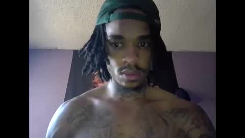 dripthehit online show from December 18, 9:29 pm