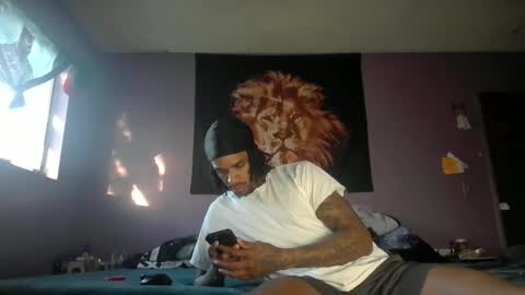 dripthehit online show from January 7, 11:56 pm