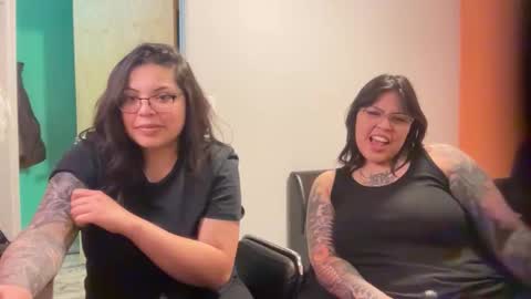 Drizzypeach602 online show from December 17, 3:12 am