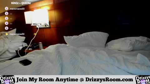 Snapshot of drizzys_room chatting on December 7, 9:11 pm DirtyDrizzy online show from December 7, 9:11 pm