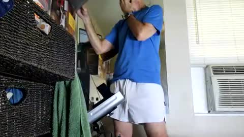 Snapshot of drmbigg chatting on July 9, 7:40 pm Hello Hope you enjoy what you see. I love attention in dirty talk and tips thickcock edging precum dirtyTalk C2C online show from July 9, 7:40 pm