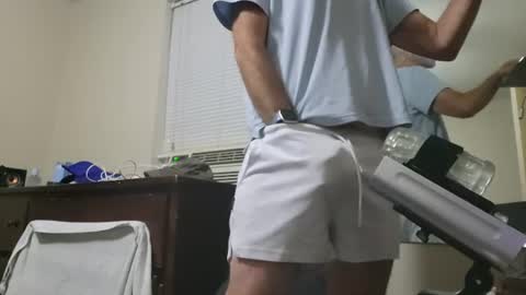 Snapshot of drmbigg chatting on July 20, 10:29 am Hello Hope you enjoy what you see. I love attention in dirty talk and tips thickcock edging precum dirtyTalk C2C online show from July 20, 10:29 am
