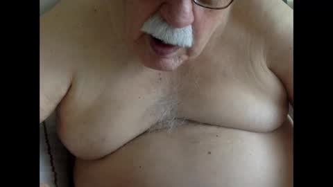 drnick069 online show from March 26, 4:01 pm