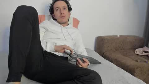 Snapshot of drod6621 chatting on September 30, 2:38 am CamiSanti online show from September 30, 2:38 am