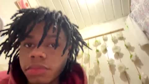 Snapshot of droddick chatting on March 20, 3:55 am droddick online show from March 20, 3:55 am