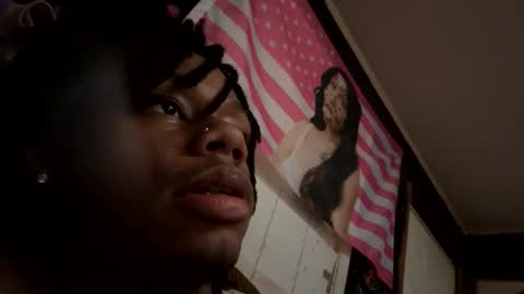 Snapshot of droddick chatting on April 5, 5:48 am droddick online show from April 5, 5:48 am