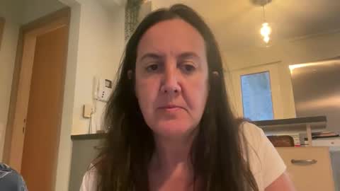 Dr. Resa online show from April 21, 5:06 pm