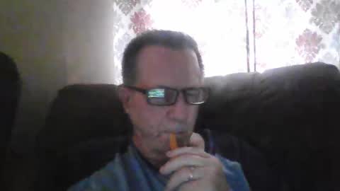 Snapshot of drthick1224 chatting on October 25, 7:41 pm drthick1224 online show from October 25, 7:41 pm