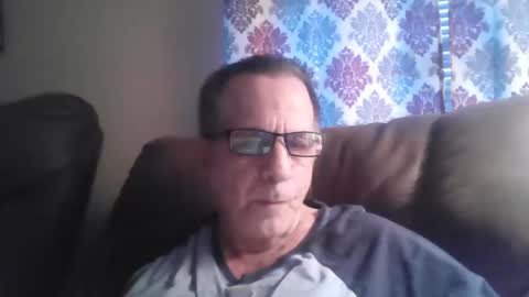 Snapshot of drthick1224 chatting on October 27, 1:26 pm drthick1224 online show from October 27, 1:26 pm