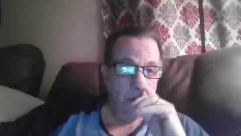 Snapshot of drthick1224 chatting on October 30, 4:25 am drthick1224 online show from October 30, 4:25 am