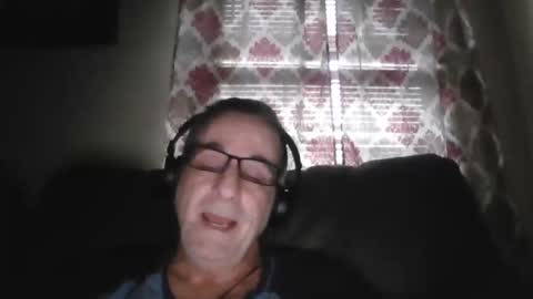 Snapshot of drthick1224 chatting on November 3, 7:15 pm drthick1224 online show from November 3, 7:15 pm