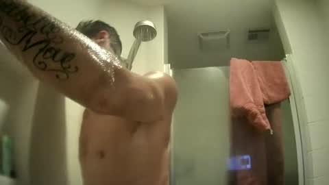 Snapshot of druedowm chatting on October 21, 5:30 am druedowm online show from October 21, 5:30 am