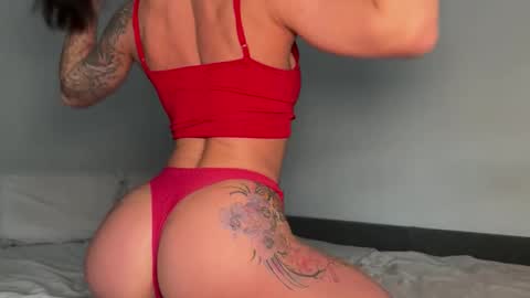 Bella online show from April 5, 1:58 am