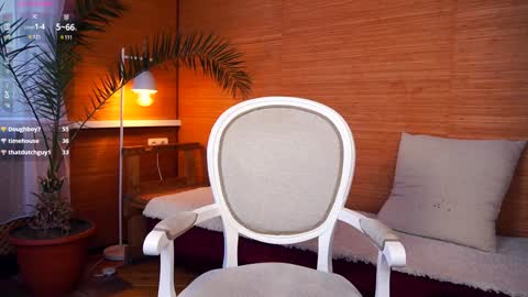 Snapshot of drutywerri chatting on December 14, 11:39 am Polly day and Amelia night online show from December 14, 11:39 am