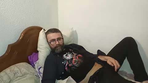 Snapshot of dubcenter chatting on March 29, 2:22 am dubcenter online show from March 29, 2:22 am