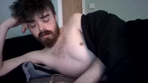 dude106954 online show from April 20, 10:51 am