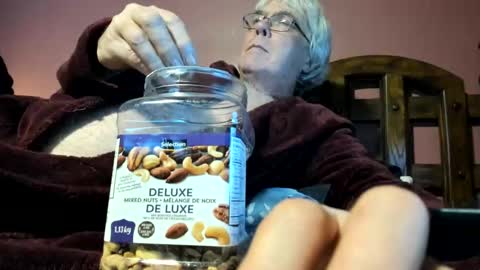 Doug online show from October 4, 3:37 am