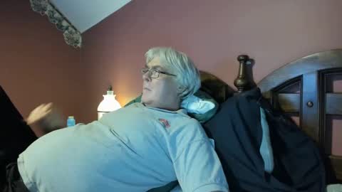 Doug online show from October 6, 12:19 am