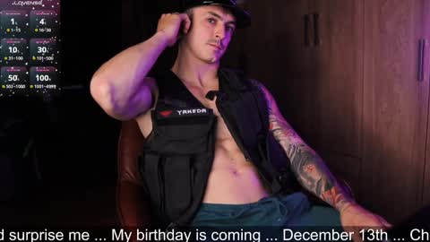 Snapshot of duke_j chatting on December 6, 2:35 am DUKE J              online show from December 6, 2:35 am