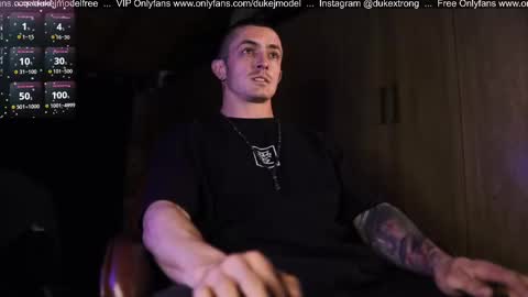 Snapshot of duke_j chatting on March 10, 2:50 am DUKE J              online show from March 10, 2:50 am