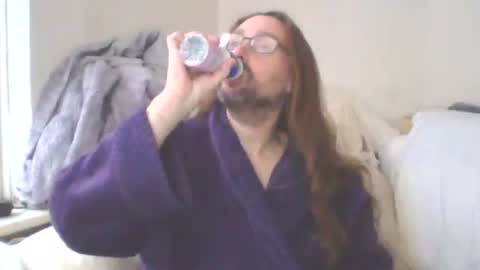 chris online show from October 12, 5:12 pm