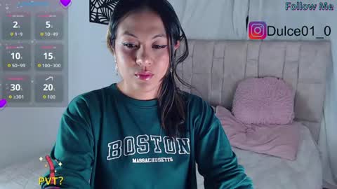 Snapshot of dulce01_0 chatting on June 21, 2:03 am Charlotte online show from June 21, 2:03 am
