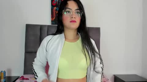 Snapshot of dulce_amg chatting on January 21, 1:11 pm Dulce amg online show from January 21, 1:11 pm