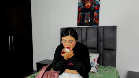 Snapshot of dulce_amg chatting on February 27, 12:13 pm Dulce amg online show from February 27, 12:13 pm