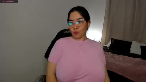 dulce brithany online show from November 4, 11:48 pm