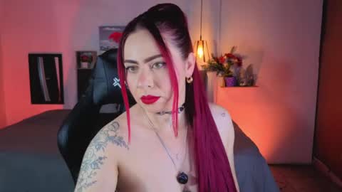 DULCE online show from April 22, 7:37 pm