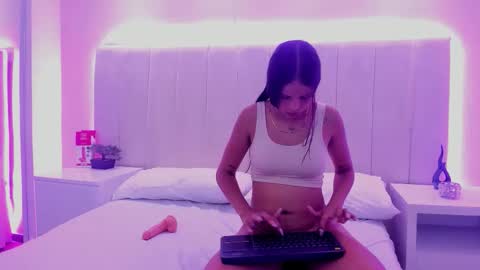 dulce online show from March 6, 7:32 pm