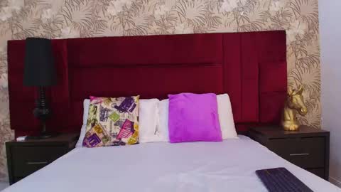 Dulce online show from April 20, 11:35 am