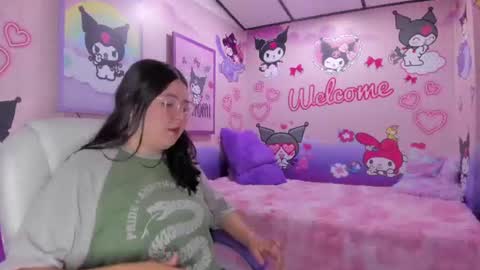Dulce  online show from June 10, 11:42 am