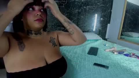 Snapshot of dulce_salome07 chatting on February 17, 12:01 pm dulce_salome07 online show from February 17, 12:01 pm