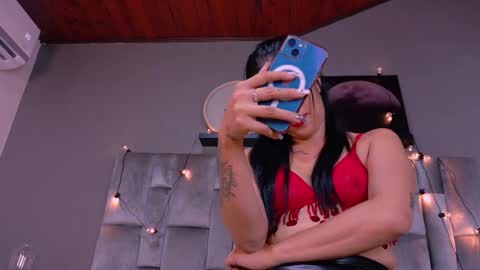 DULCE AURORA online show from October 23, 3:06 am